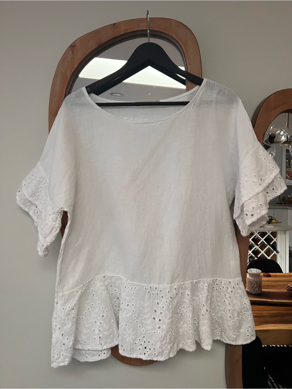 Women’s White Eyelet Peplum Short Sleeve Blouse